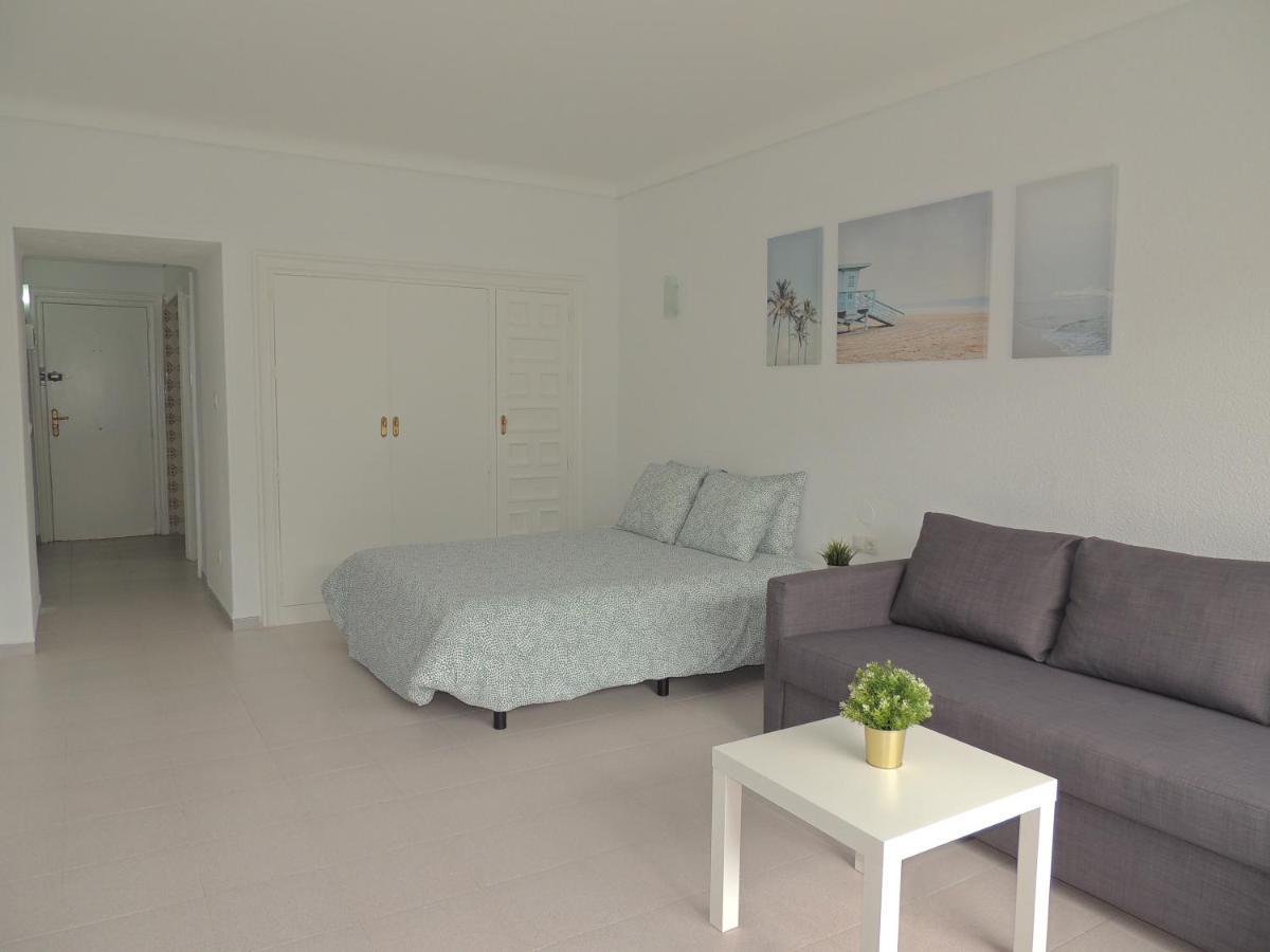 Ferienwohnung Carihuela Palace Studio 303 Beach Playa Torremolinos Exterior foto